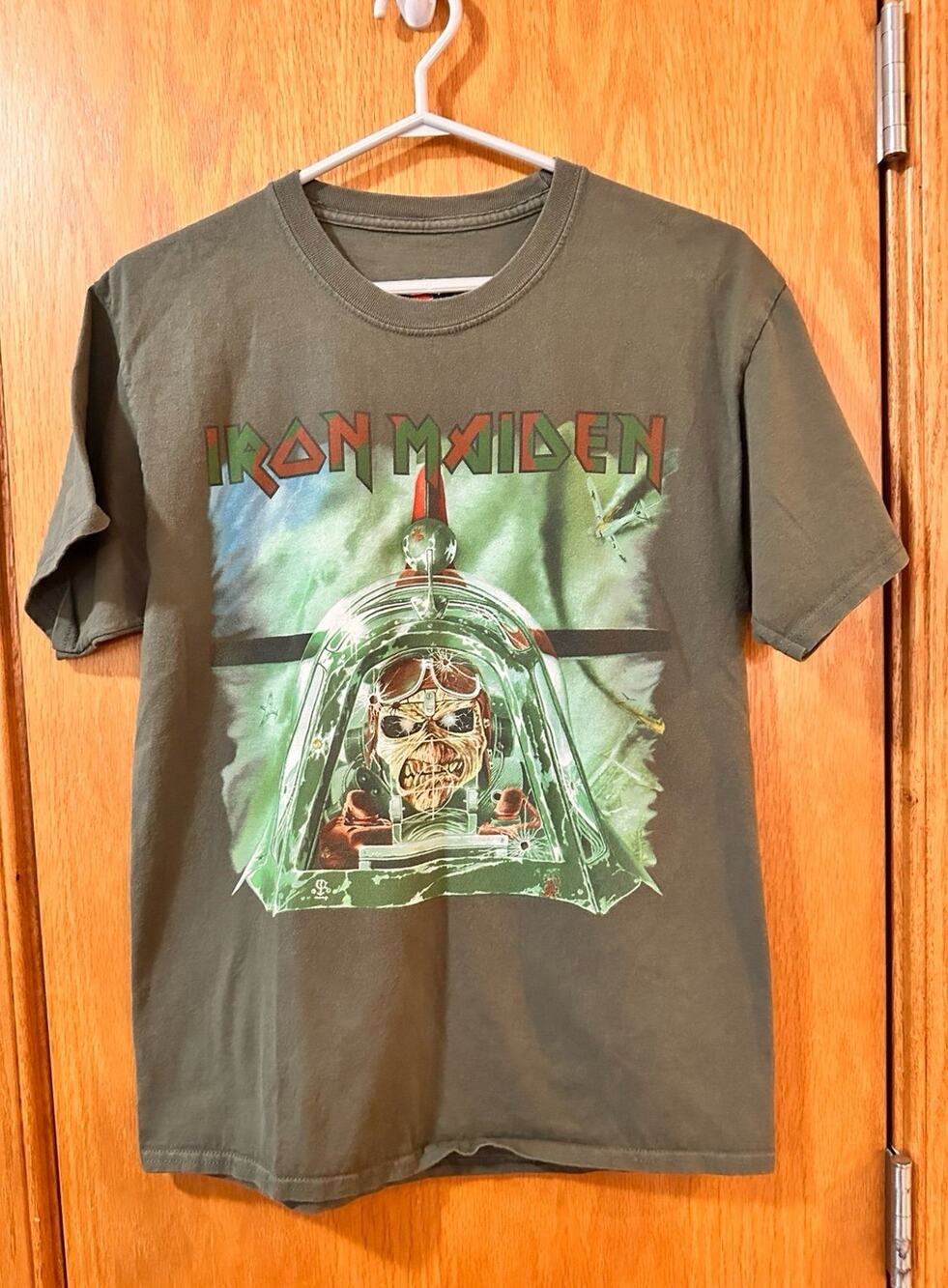 Iron Maiden official Shirt Legacy Of The Beast 2019 Tour Size Medium Authentic M